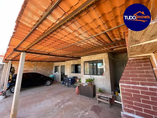 Imagem 5: Casa Simples de 3 Quartos, Suíte, Piso em Porcelanato, no Forro Pvc, em Condomínio