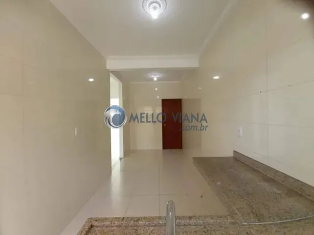 Imagem 5: Excelente Apartamento com 70 M², 2 Quartos (Sendo 1 Suíte), Sala com Varanda, Cozinha