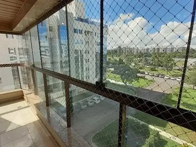 Imagem: Apartamento de Canto, Muito Bem Dimensionado