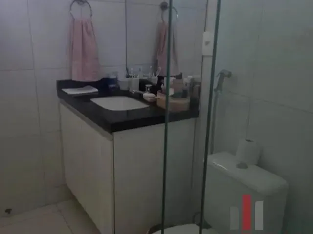 Imagem 4: Alugo Apartamento Grande com 3 Quartos, Sendo 2 Suítes, em Intermares