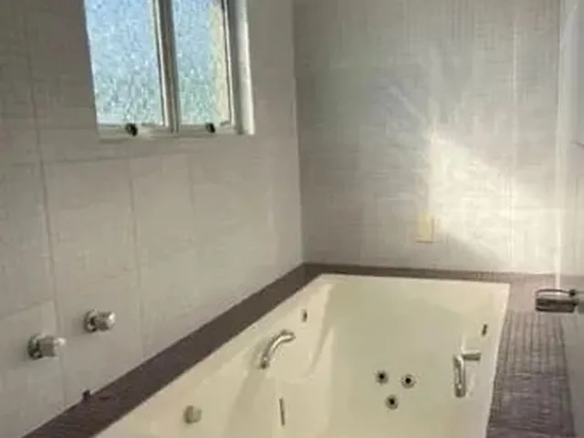 Imagem 15: Excelente Casa em Condomínio Fechado