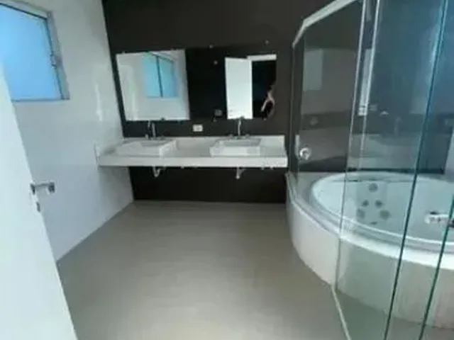 Imagem 3: Excelente Casa em Condomínio Fechado