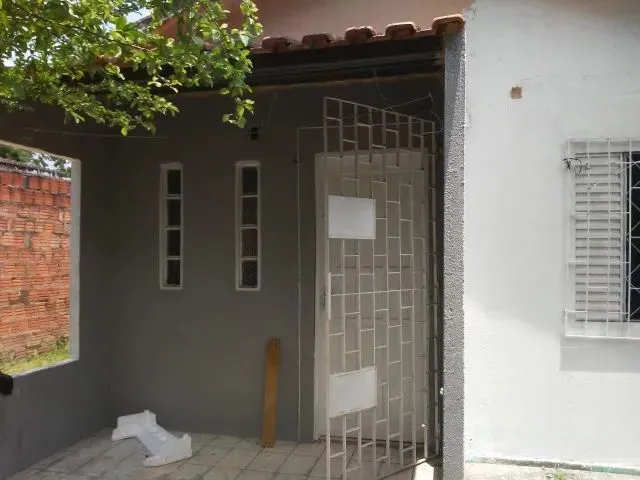 Imagem: Alugo Casa no Conj. Ben-Hur/ Cidade de Deus