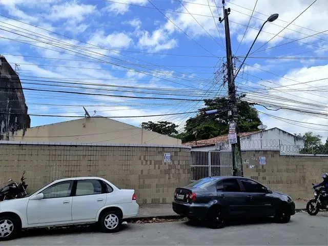 Imagem: Casa Forrada com 2 Quartos, Sala, Cozinha