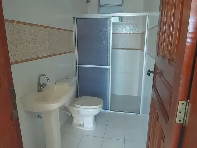 Imagem 8: Aluguel de Linda Casa, Varandada