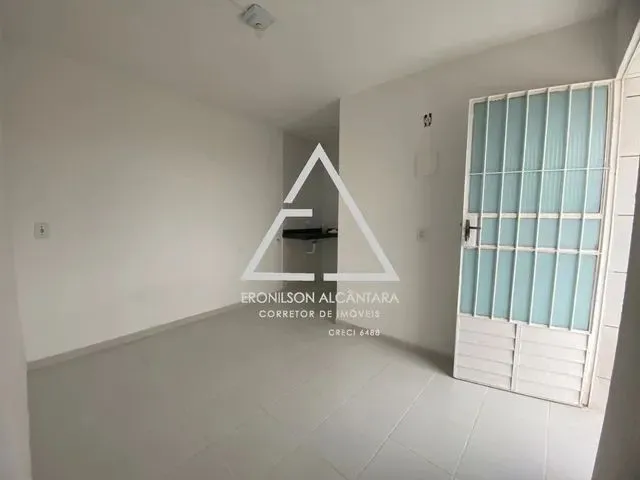 Imagem 1: Kitnet/Conjugado para Aluguel Tem 20 Metros Quadrados com 1 Quarto em Ponta da Terra - Mac