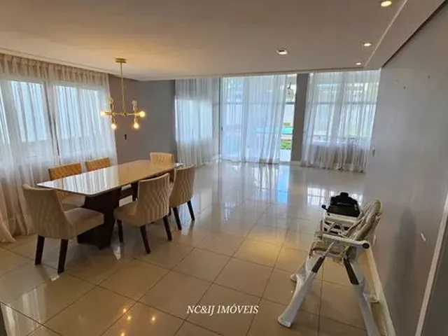 Imagem: Casa de Condomínio para Venda com 320 Metros