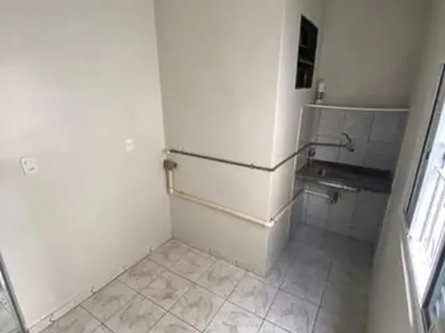 Imagem 3: Alugo Apartamento de 2 Dormitórios no Adrianopolis