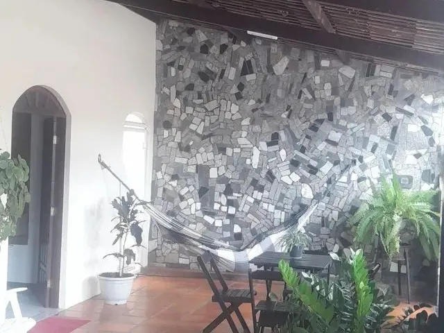 Imagem: Aluga-Se Casa na Cidade Nova