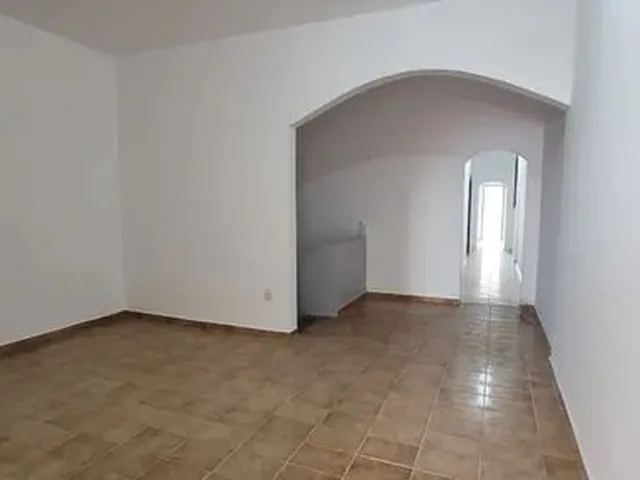 Imagem 9: Casa na Av Duque de Caxias