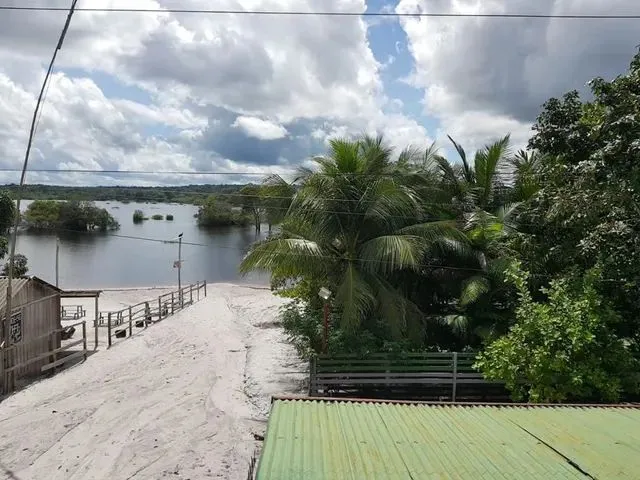 Imagem 4: Sítio na Beira da Praia no Tarumã Mirim- Comunidade Agrovila Amazonino Mendes