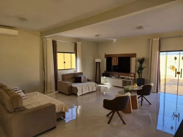 Imagem: Excelente Casa no Condominio Mônaco no