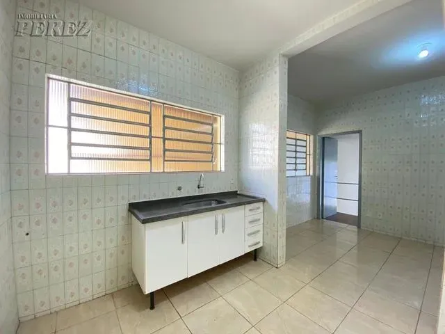 Imagem 2: Londrina - Casa Padrão - Ideal