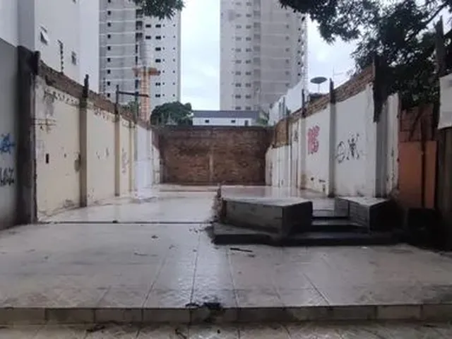Imagem 2: Lote no Centro Terreno / lote com venda por R$500.000