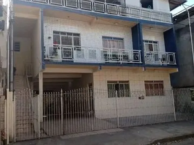 Imagem: Vendo Prédio com 3 Moradias em Avenida