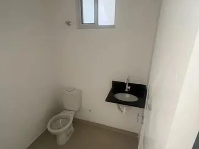 Imagem 2: Loja Nova em Candelária com Excelente Localização