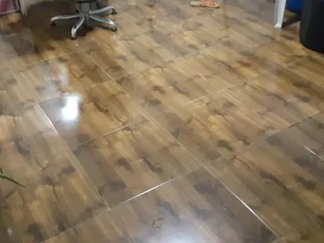 Imagem 3: Ágio de Um Ap no Morar Melhor na Rua 1 Bloco 1 Segundo Andar Leia o Anúncio
