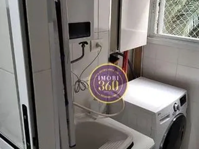 Imagem: Apartamento com 2 Dormitórios com Sacada