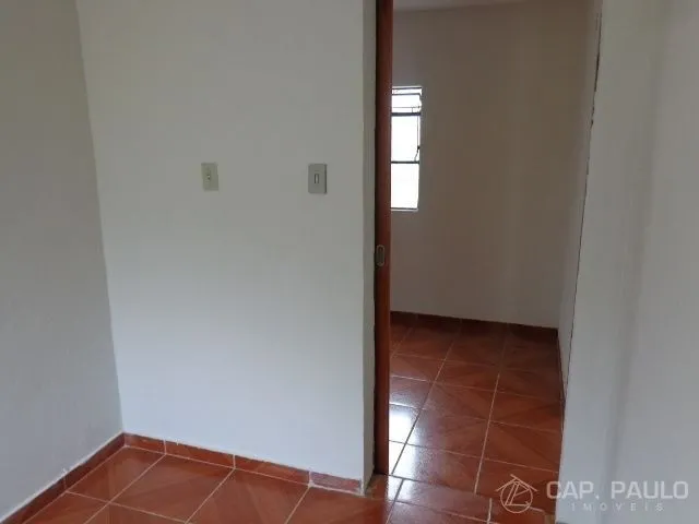 Imagem 4: Oportunidade Única! Casa Antiga e Reformada com 4 Quartos, Edícula e Garagem