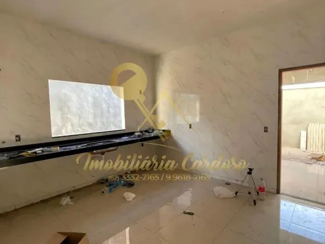 Imagem 2: Imóvel de 233M² com 03 Quartos Sendo 01 Suíte, Jardim das Oliveiras, Silvânia-Go
