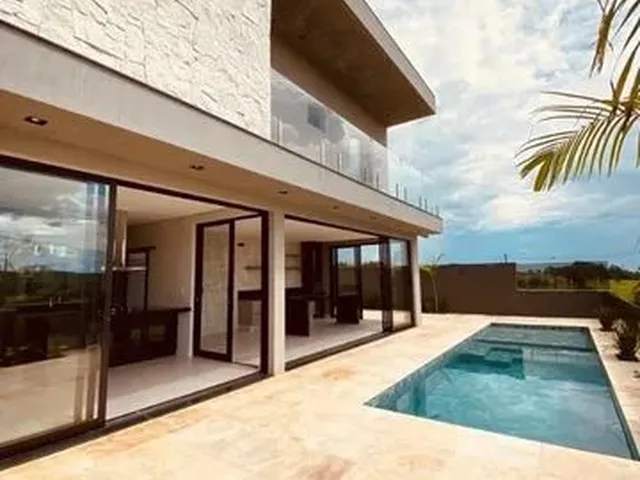Imagem: Casa no Condomínio Villa Di Capri com 331M²