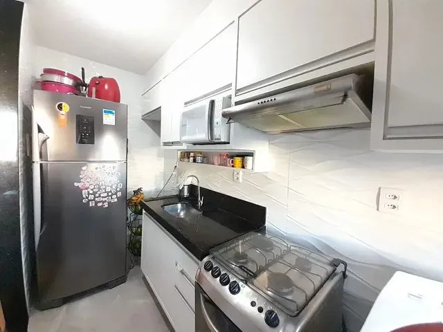 Imagem: Dno Apt com Cozinha Montada e Sol da Manhã