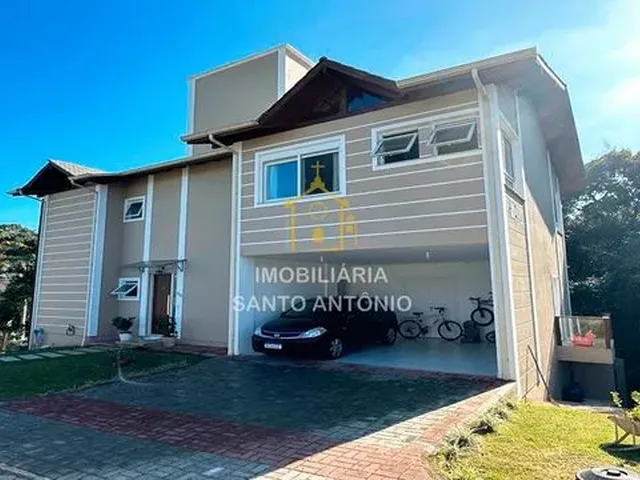 Imagem: Casa Sofisticada À Venda em Sambaqui