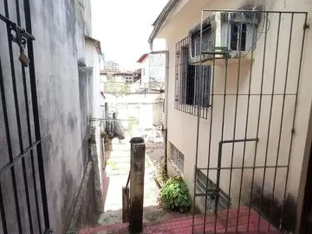 Imagem 2: Alugo Suíte Mobiliada em Casa de Familia - Reduto