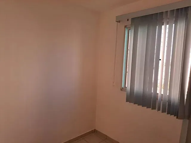 Imagem 2: Òtimo Apto de 02Qts - Varanda / Elevador