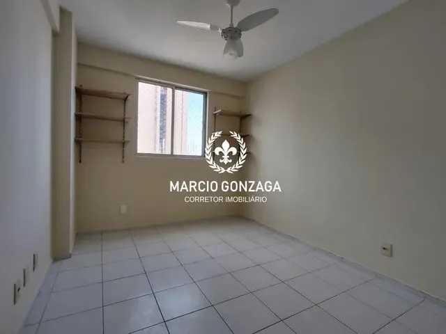 Imagem 4: Aluguel de Apartamento com 3 Quartos, Suíte e Varanda em Piedade