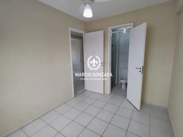 Imagem 8: Aluguel de Apartamento com 3 Quartos, Suíte e Varanda em Piedade