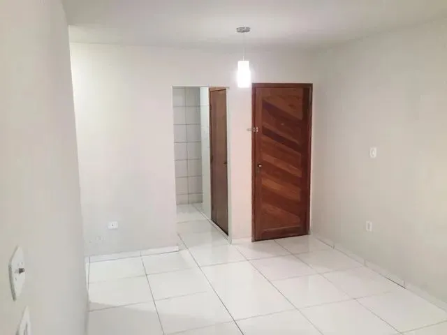 Imagem: Alugo Lindo Apartamento Reformado em Jardim