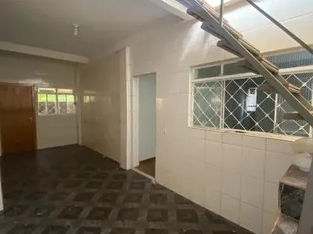 Imagem 8: Sobrado 3 Quartos 2 Banheiros para Alugar