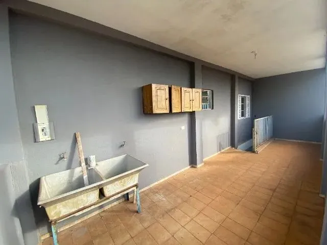Imagem 6: Sobrado 3 Quartos 2 Banheiros para Alugar