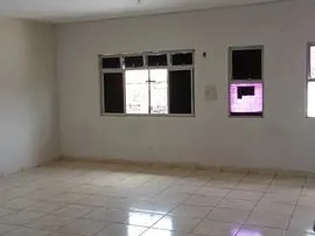 Imagem: Aluga-Se Kitnet