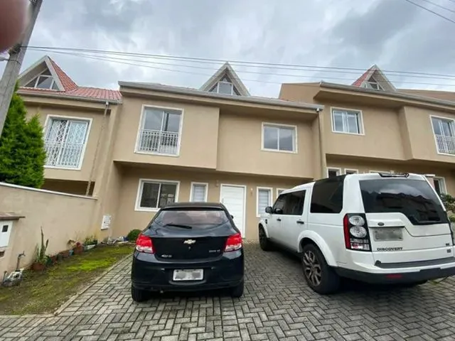 Imagem: Sobrado Triplex Barreirinha Aluguel Disponível