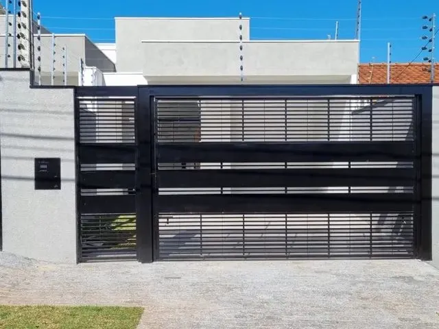 Imagem: Casa com 3 Dormitórios À Venda, 132 M²