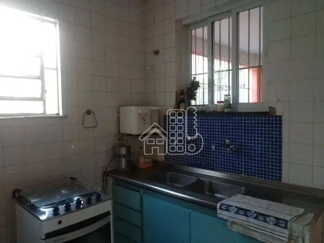 Imagem 2: Casa com 13 Dormitórios À Venda, 299 M² por R$ 550.000,00 - Cubango - Niterói/Rj