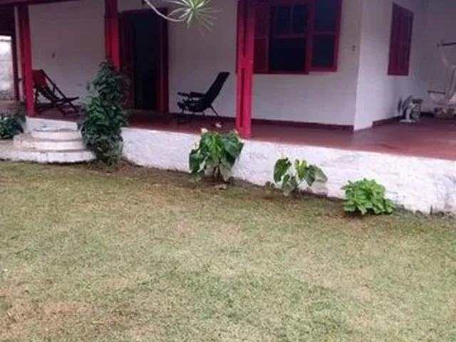 Imagem: Casa Toda Avarandada com Amplo Jardim