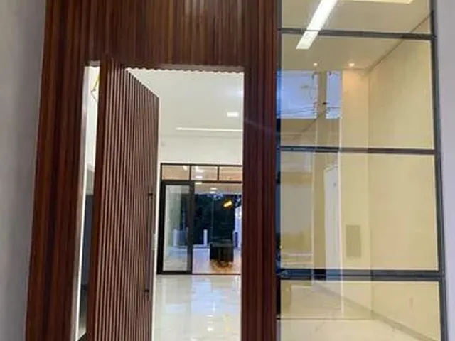 Imagem 2: Casa de Condomínio Passaredo para Venda Tem 344M² com 4 Quartos em Ponta Negra - Manaus