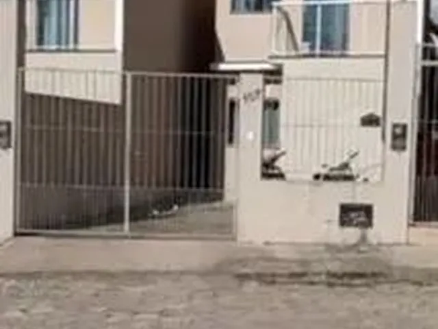 Imagem: Vende-Se Duplex em Guaçuí