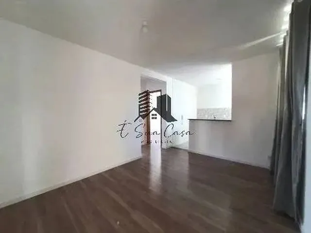 Imagem: O apartamento possui 2 Dormitórios, 1 Banheiro, 1 Vaga na