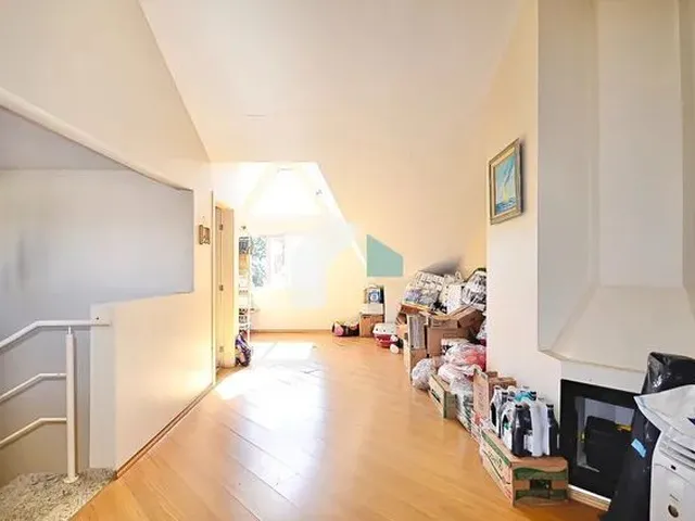 Imagem: Abaixo do Preço de Mercado Sobrado Triplex