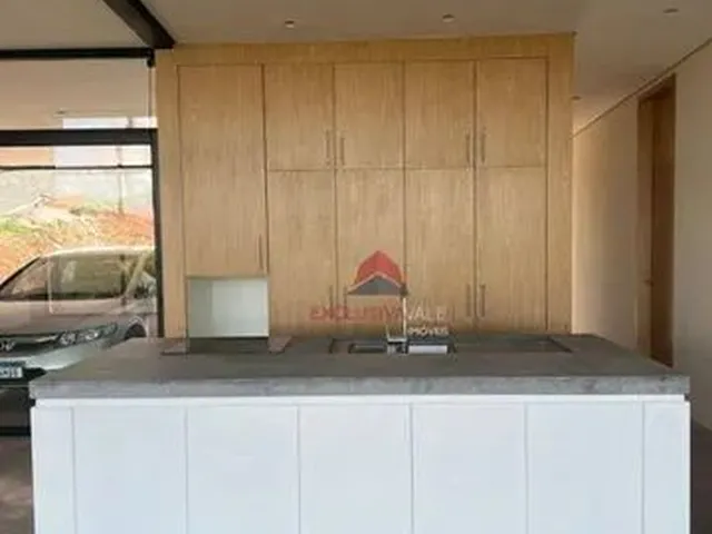 Imagem: Casa com 2 Dormitórios À Venda, 250 M²