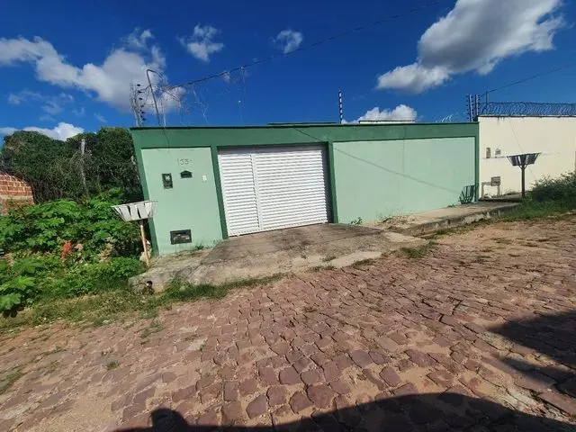 Imagem: Casa Semimobiliada para Venda
