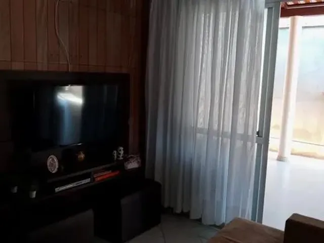 Imagem 15: Casa de Rua - Casa 3 Quartos, Sendo 1 Suíte