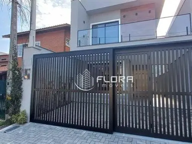 Imagem: Casa com 4 Dormitórios À Venda, 244 M²