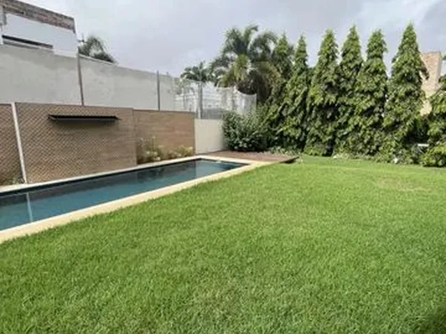 Imagem: Casa de Condomínio para Aluguel e Venda