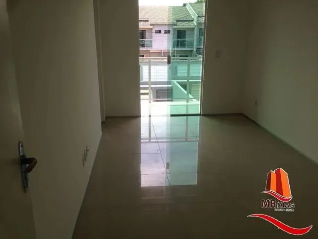 Imagem 2: Maraponga Duplex em Condomínio
