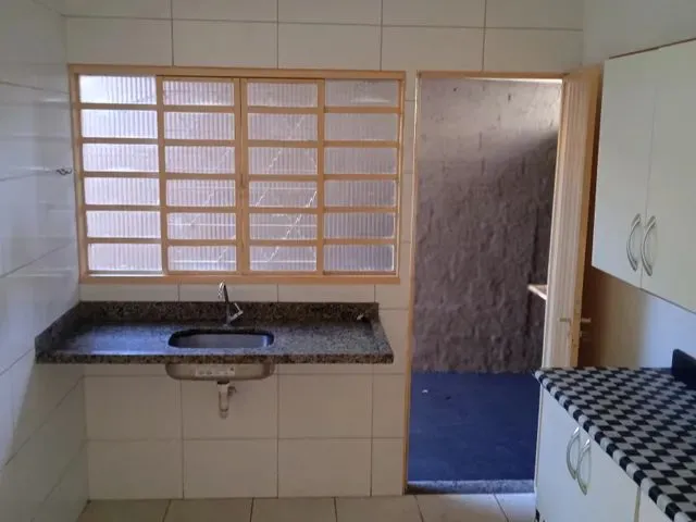 Imagem 3: Casa para Alugar com 02 Quartos no Setor Sudoeste, Goiânia/Go